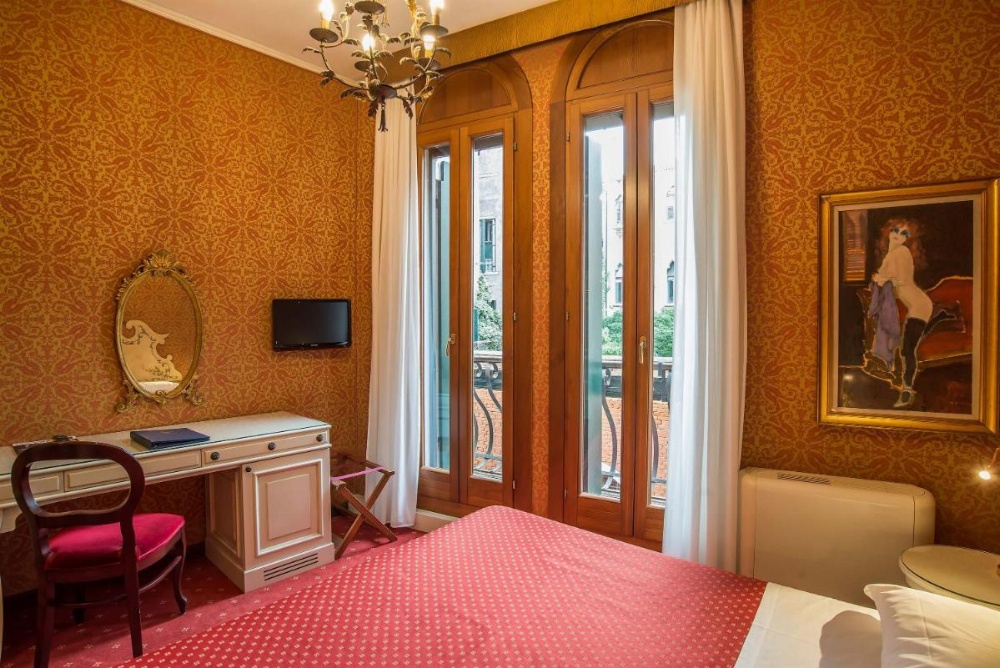 Hotel La Fenice et Des Artistes